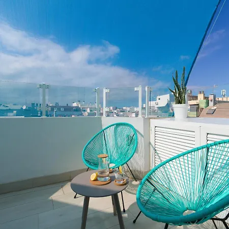Apartamento Con Terraza Cerca De Las Canteras Διαμέρισμα *