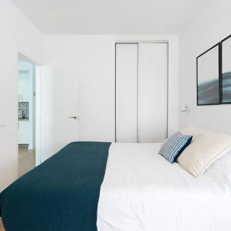 Apartamento Con Terraza Cerca De Las Canteras *